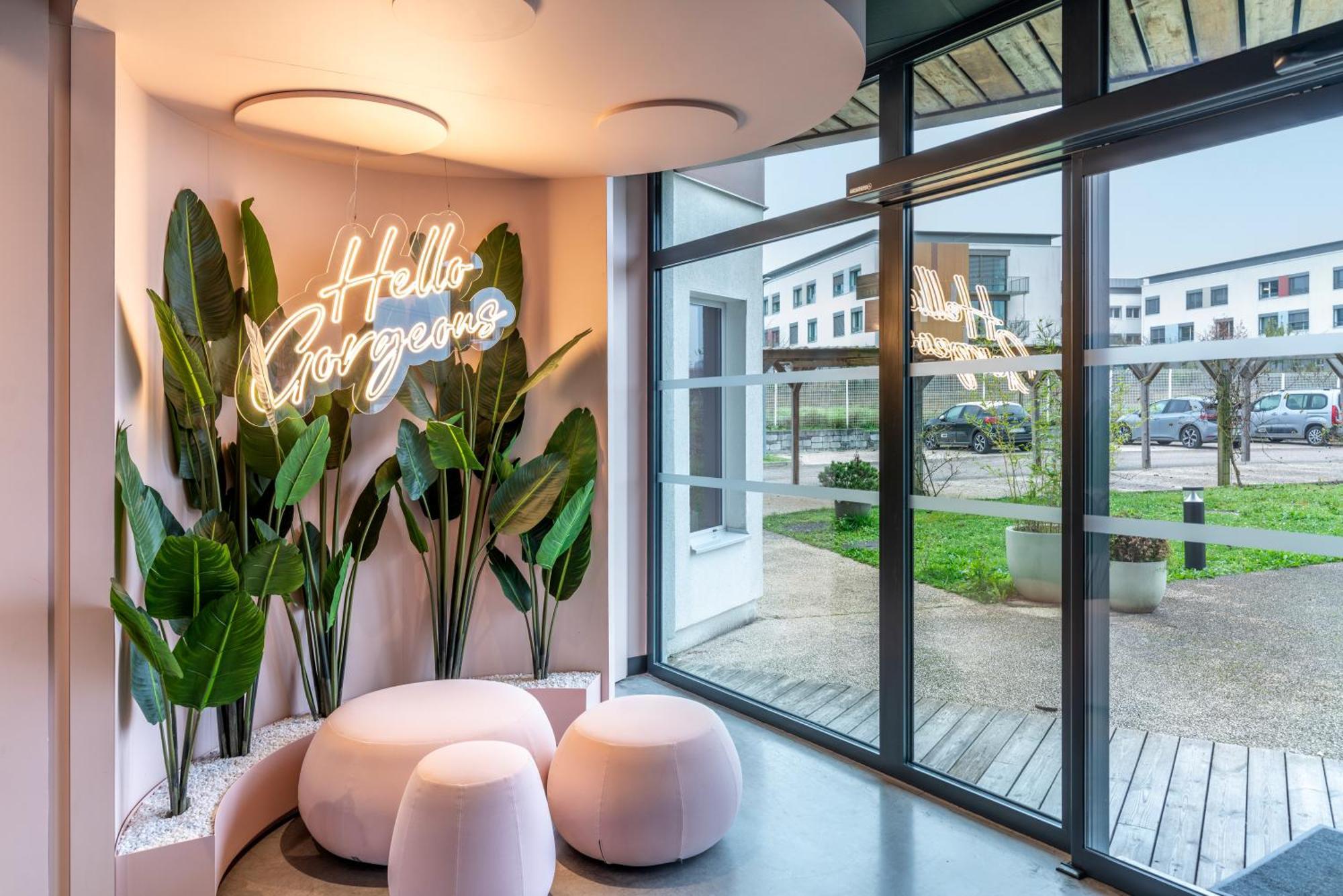 Kyriad Prestige Nord - Valmy 4* Dijon